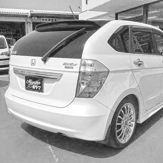 Бампер задний Honda Edix/ FR-V '04-'09 Контрактный 