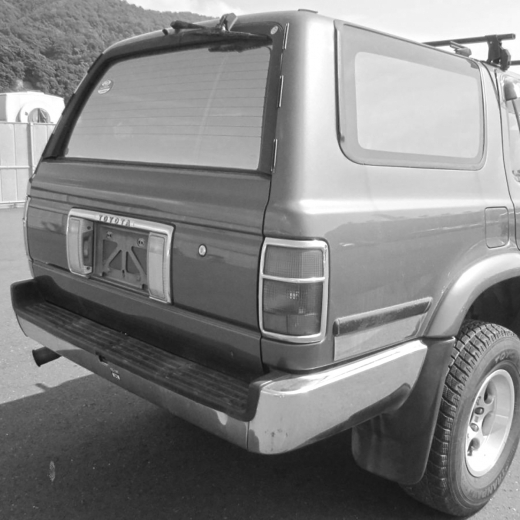 Бампер задний Toyota Hilux Surf '89-'95 контрактный