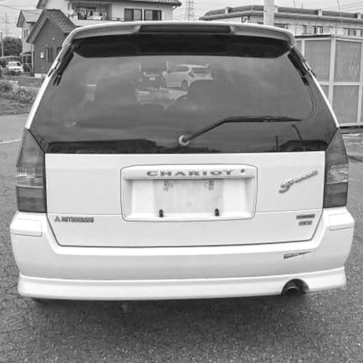 Дверь багажника Mitsubishi Chariot Grandis '97-'01 контрактная