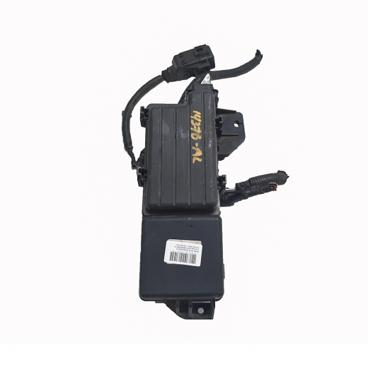Блок реле (под капот) Honda Accord '02-'08 (CL) контрактный
