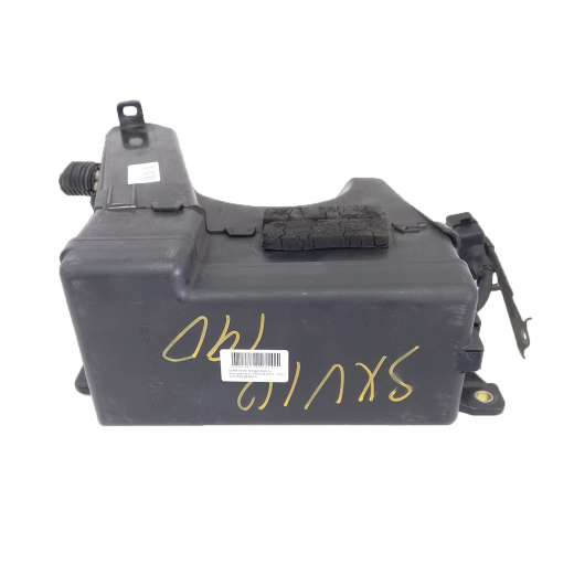 Блок реле (под капот) Toyota Harrier '97-'03 контрактный