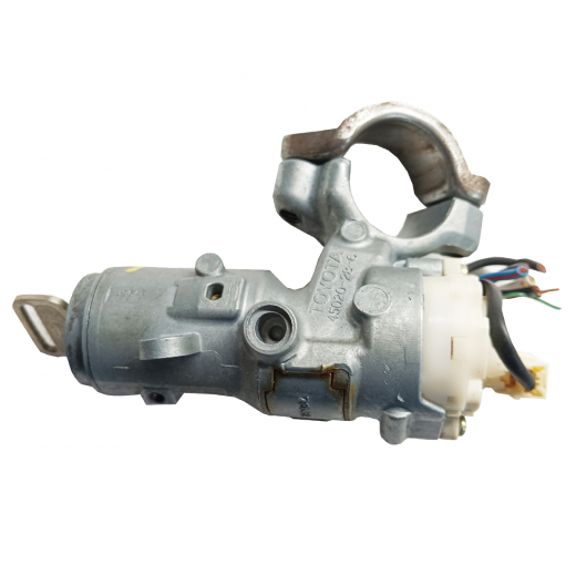 Замок зажигания Toyota Tercel/ Cynos / Corolla II / Corsa '97-'99 (45020-28-6) контрактный