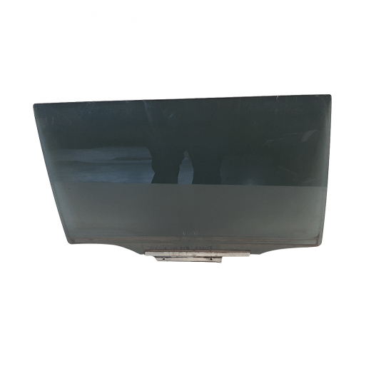 Стекло двери Toyota Fielder '06-'12 задней правой контрактное