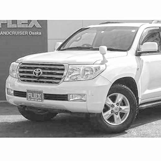 Крыло переднее Toyota Land Cruiser 200 '07-'12 левое под повторитель, зеркало (Япония)
