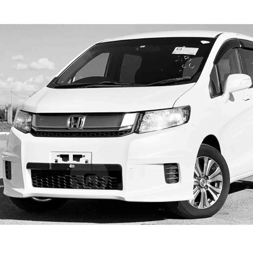 Бампер передний Honda Freed Spike '11-'16 контрактный 