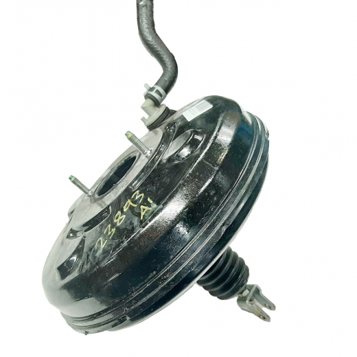 Вакуумный усилитель Toyota Corolla '13-'19 (1NR-FE, 1ZR-FE, 2ZR-FE) 2WD контрактный