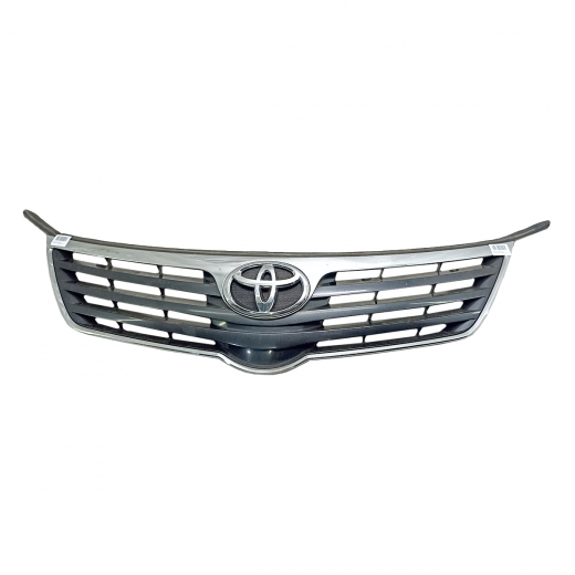 Решетка радиатора Toyota Avensis '08-'11 контрактная