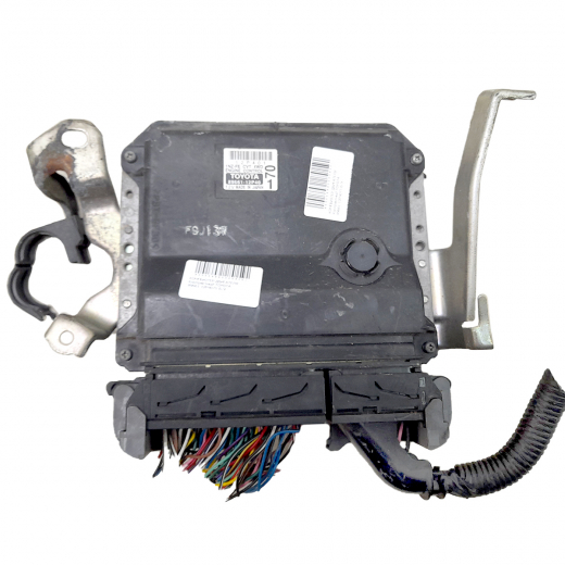 Компьютер двигателя Toyota Corolla Axio/ Fielder '06-'12 (1NZ-FE) 4WD CVT контрактный 89661-12P40