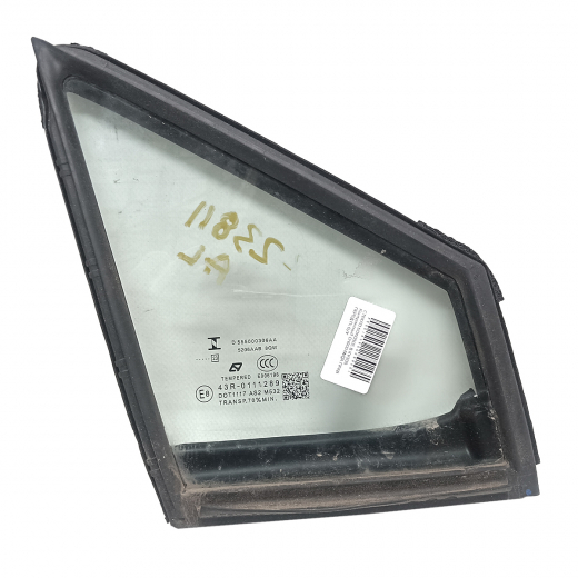 Форточка Omoda C5 '22-'25 передняя правая контрактная