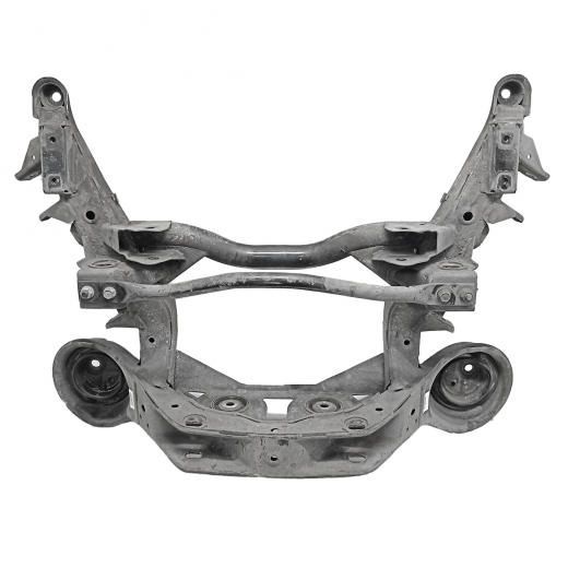 Балка подвески задняя Mitsubishi Montero '00-'06/ Pajero '99-'07 (4WD) контрактная
