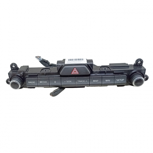 Блок управления печкой Kia Sportage '16-'21 (консоль управление аудио) контрактный