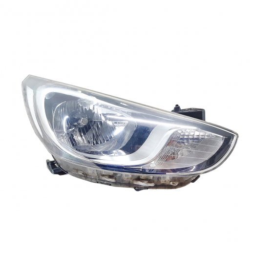 Фара Hyundai Accent/ Solaris '10-'14 правая (921021R020) контрактная