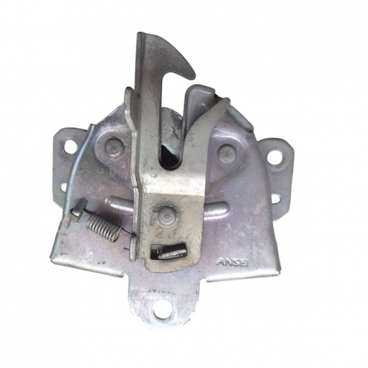 Замок капота Mitsubishi Colt '02-'12/ Colt Plus '04-'12 контрактный
