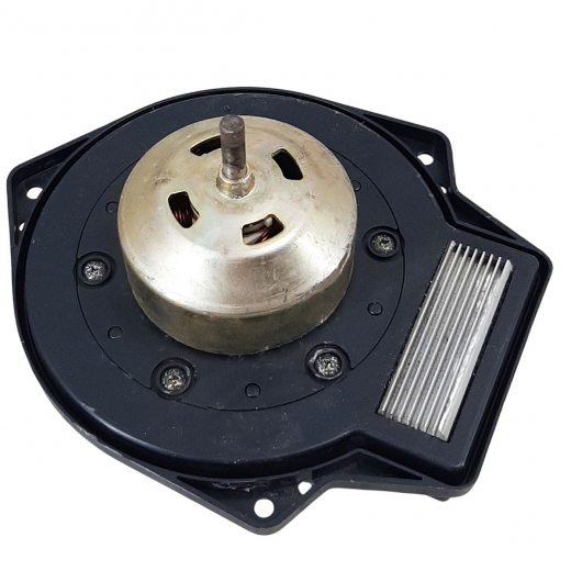 Моторчик печки Nissan Wingroad '99-'06/ AD '99-'08/ Bassara '99-'03/ Presage '98-'03/ Serena '99-'05/ Mazda Familia Van '99-'08 без крыльчатки контрактный