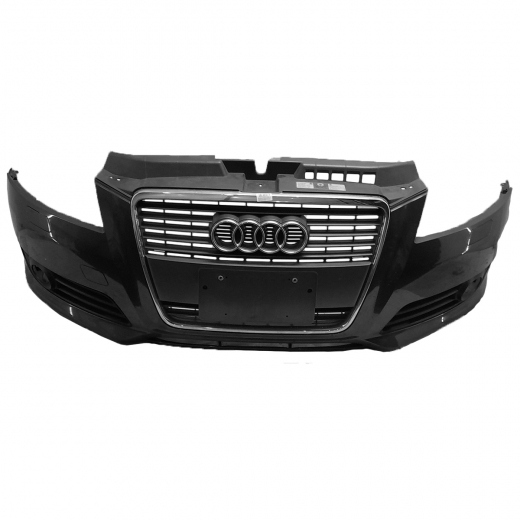 Бампер передний Audi A3 '08-'13 в сборе с решеткой контрактный