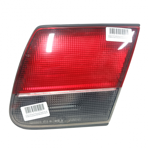 Стоп сигнал Nissan Sunny Lucino '94-'97 правый в крышку багажника (47-13) контрактный 