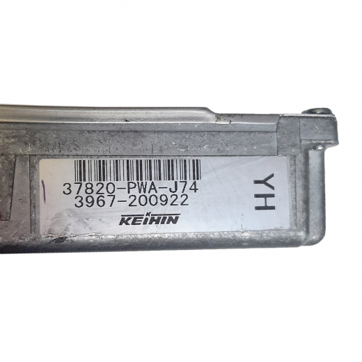 Компьютер двигателя Honda Fit '01-'07 (L13A) 4WD CVT контрактный 37820-PWA-J74
