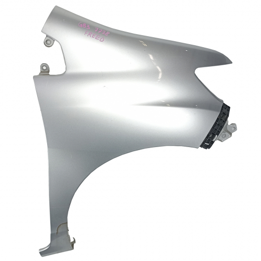 Крыло переднее Honda Freed Spike '10-'16 правое контрактное