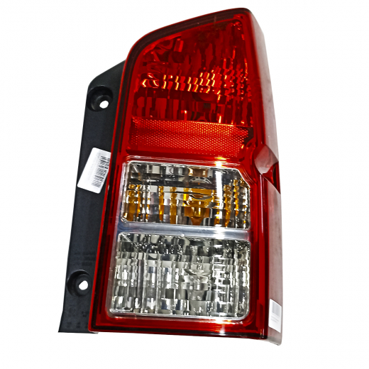 Стоп сигнал Nissan Pathfinder '05-'14 правый (220-16550) контрактный