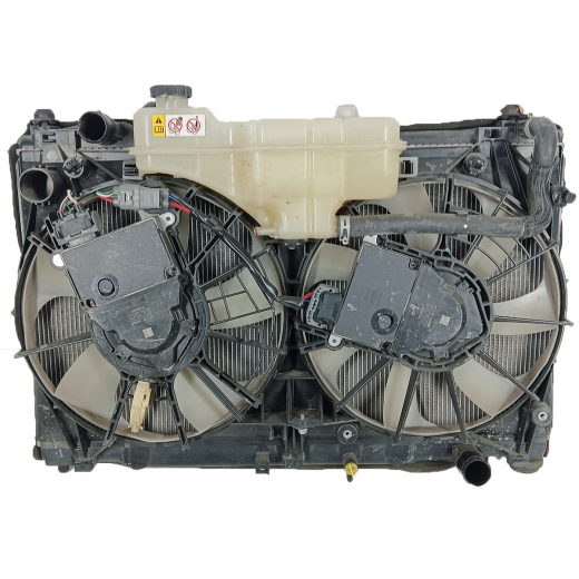 Радиатор охлаждения Lexus IS '13-'19 (8AR-FTS) AT контрактный в сборе