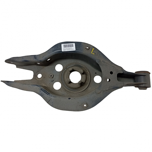 Рычаг задний Lexus GS '11-'16/ IS '13-'19/ Rc '14-'19 левый нижний поперечный под пружину контрактный