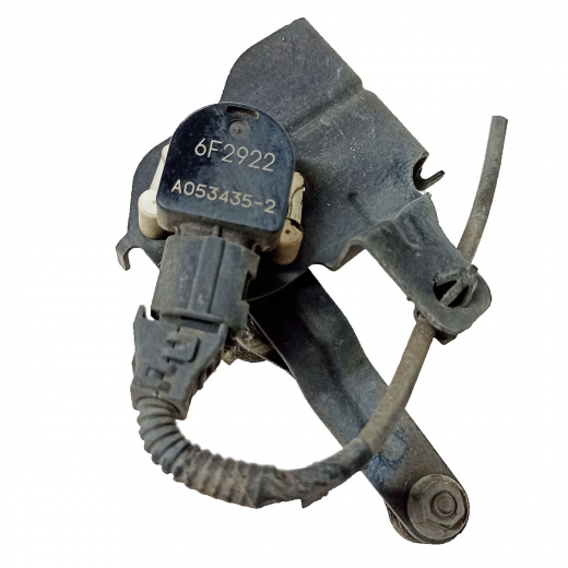 Датчик контроль высоты контрактный 89408-30150 задний