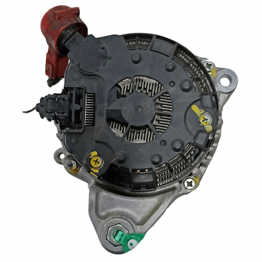 Генератор двигателя Subaru Levorg '14-'20/ Forester '12-'18 (FB16E, FB20) с обгонной муфтой контрактный