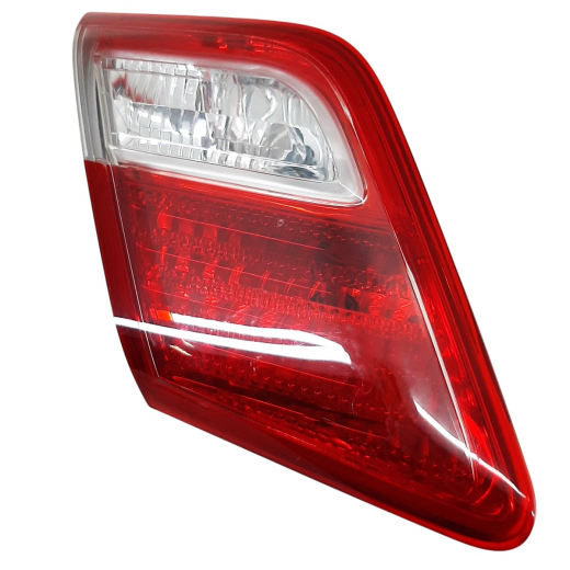 Стоп сигнал Toyota Camry '06-'09 левый в крышку багажника (33-102) контрактный 