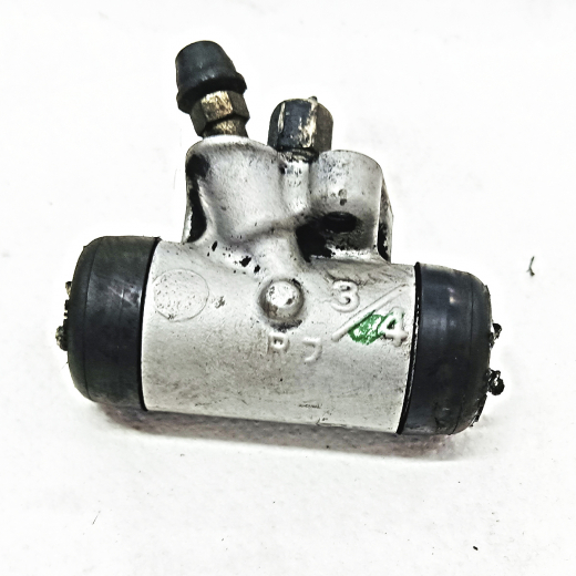 Рабочий тормозной цилиндр Toyota Roomy '16-'25/ Tank '16-'20/ Passo '16-'25/ Subaru Justy '16-'25/ Daihatsu Thor '16-'25/ Boon '16-'25 2WD задний правый контрактный