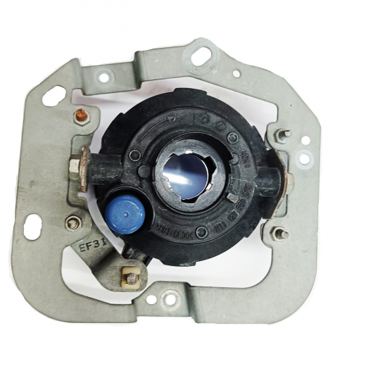 Противотуманная фара Mitsubishi Delica D5 '06-'19 левая=правая голубая, круглая (08-88) контрактная