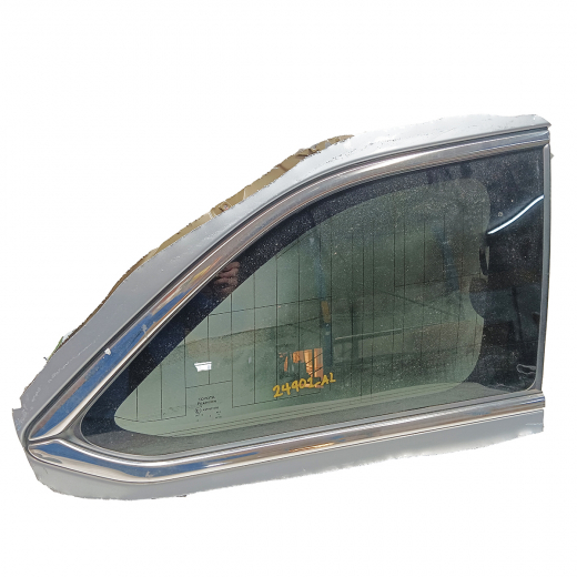 Стекло боковое в кузов Toyota Highlander '13-'20 заднее правое контрактное