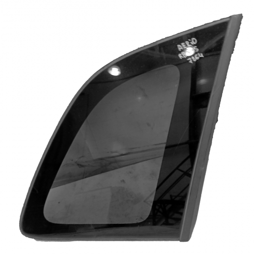 Стекло боковое в кузов Suzuki Aerio/ Liana '01-'07 заднее правое контрактное