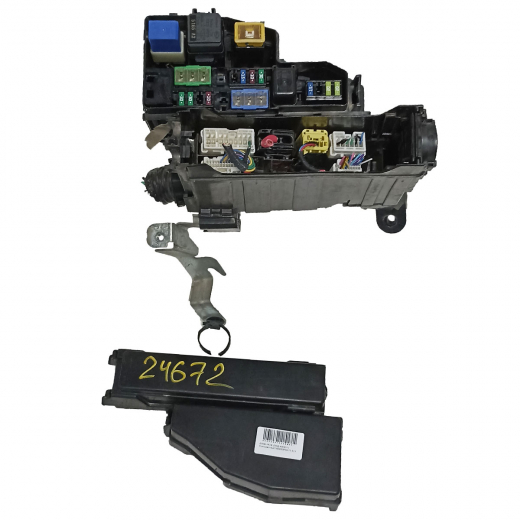 Блок реле (под капот) Nissan Pathfinder '14-'17 контрактный