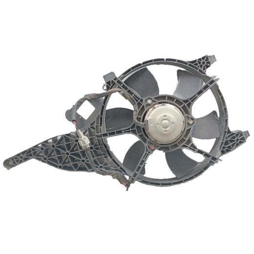 Вентилятор радиатора Nissan Pathfinder '05-'14/ Navara '05-'15 (YD25DDTI) A/C контрактный