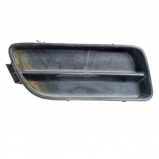 Заглушка бампера Honda Torneo '97-'02 переднего правая Контрактный