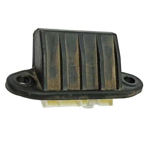 Кнопка (рычаг) открывания крышки багажника/ двери Toyota Prius '09-'15/ Prius Alpha '11-'25/ Camry '11-'18/ Vitz '10-'20/ Aqua '11-'21/ Auris '06-'12/ Fielder '06-'12/ Noah '07-'14/ Rav4 '12-'19/ Wish '09-'17/ Voxy '07-'14 Контрактный