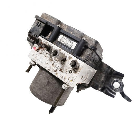 Блок ABS Toyota Camry '06-'11 (2AZ-FE, 2GR-FE) 2WD контрактный