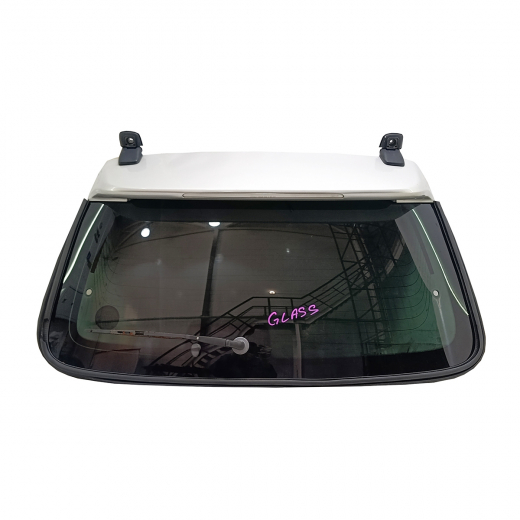 Стекло заднее Mazda Capella '97-'02 контрактное