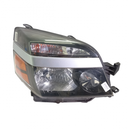 Фара Toyota Voxy '04-'07 правая ксенон черная (28-183) контрактная