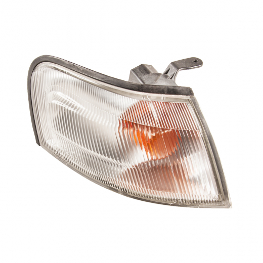 Габарит Nissan Sunny/ Lucino '94-'99 правый (33-56) контрактный