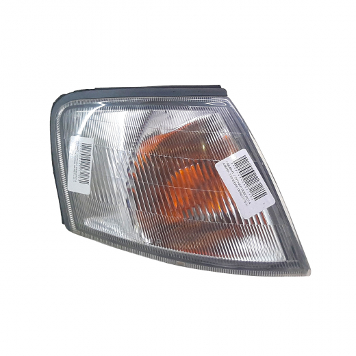 Габарит Nissan Primera '95-'97 правый (210-63396) контрактный