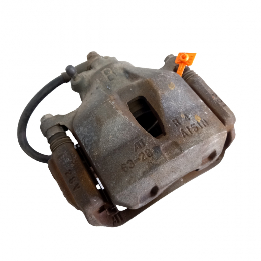 Суппорт тормозной Toyota Estima '03-'06/ Alphard '02-'11 передний правый (под диск 296 *28) контрактный