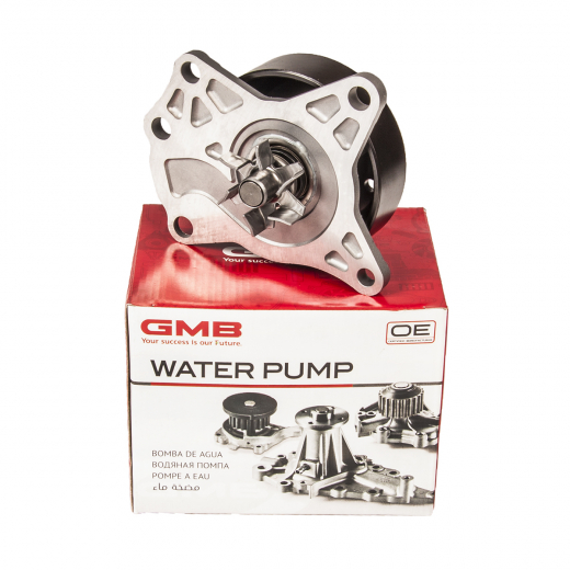 Помпа охлаждения Daihatsu Boon '04-'10 Toyota Vitz '05-'10 Vitz '10-'18 Passo '04-'10 Passo '10-'16 Belta '05-'12 Yaris '05-'10 Yaris '10-'18 (1KR-FE) GMB GWT-142A