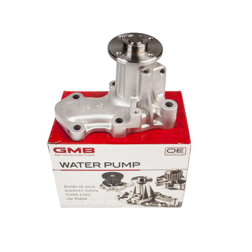 Помпа охлаждения Mitsubishi (4G19, 4G15-T, 4G15 DOHC) GMB GWM-82A